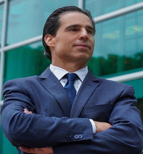 AURY CELSO LIMA LOPES JUNIOR